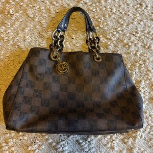 Michael Kors Dark Brown Checkered Shoulder Bag